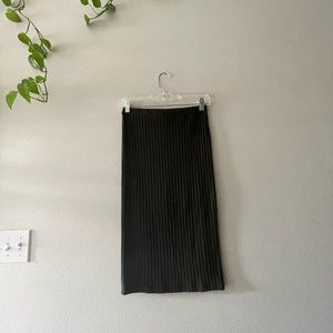 Green Straight Skirt